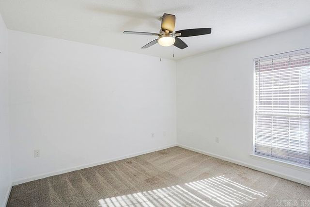 8 Garden Oaks Drive, Maumelle, AR 72113