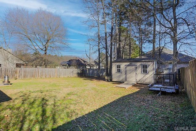 8 Garden Oaks Drive, Maumelle, AR 72113