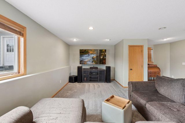 617 Highland Circle, Circle Pines, MN 55014