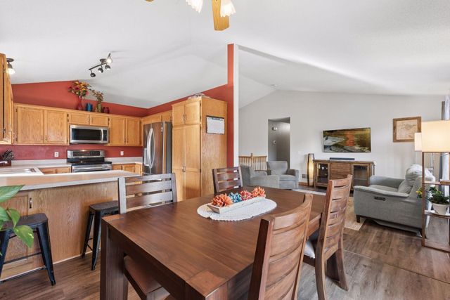 617 Highland Circle, Circle Pines, MN 55014