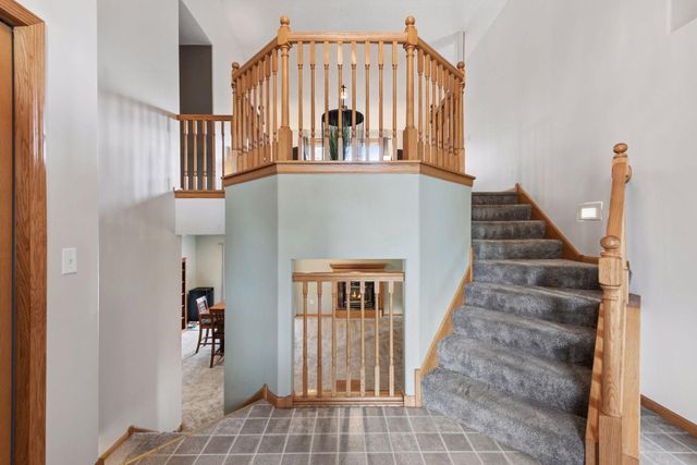 617 Highland Circle, Circle Pines, MN 55014