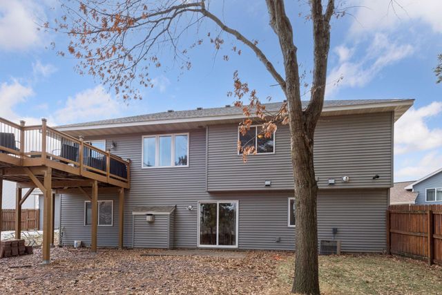 617 Highland Circle, Circle Pines, MN 55014