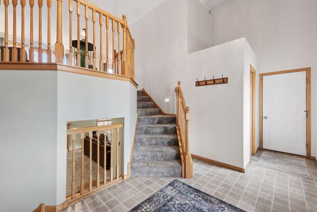 617 Highland Circle, Circle Pines, MN 55014