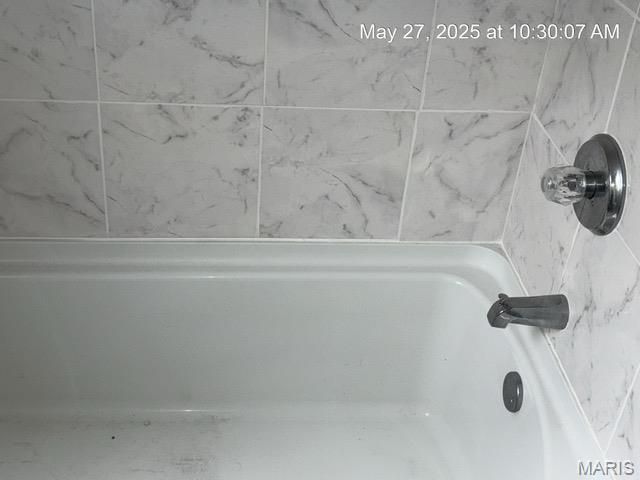 327 Illinois Avenue, Sikeston, MO 63801