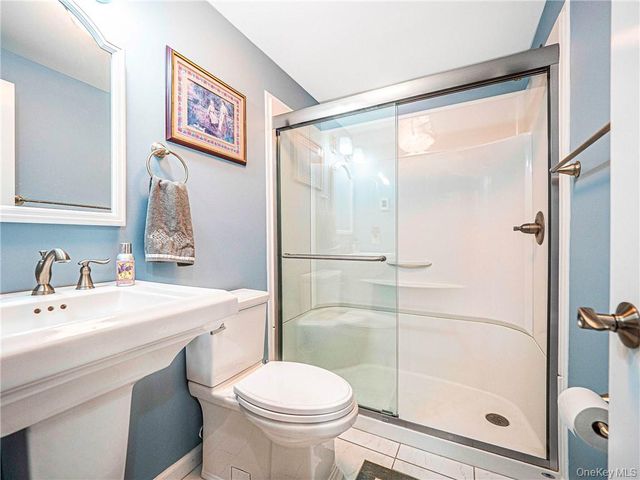 26 Waterbury Road, Warwick, NY 10990