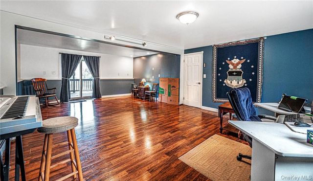 26 Waterbury Road, Warwick, NY 10990