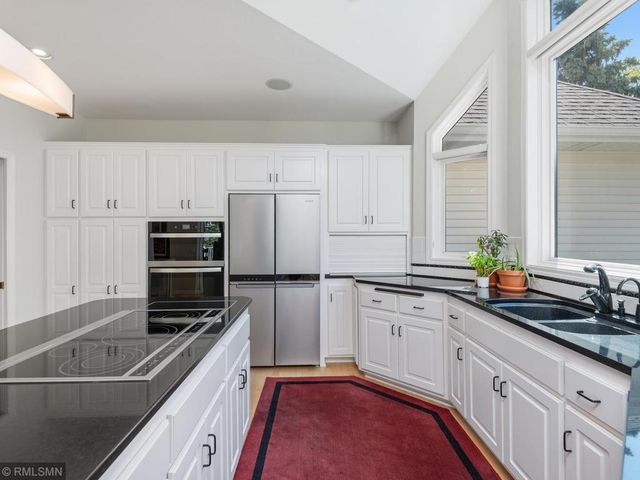 4085 Everest Lane N, Plymouth, MN 55446
