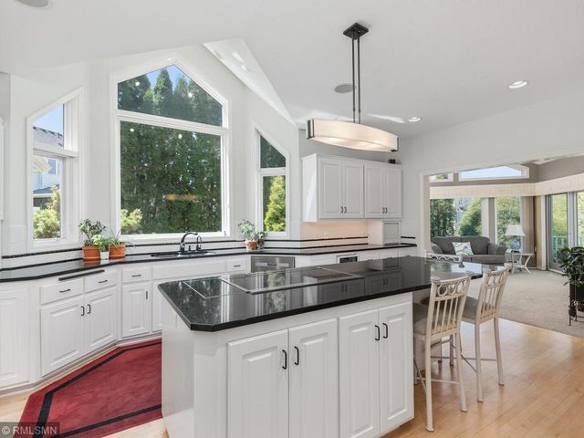 4085 Everest Lane N, Plymouth, MN 55446