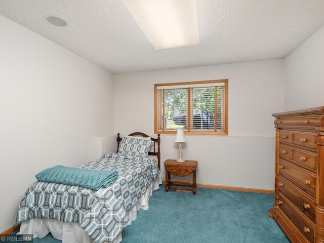 4085 Everest Lane N, Plymouth, MN 55446