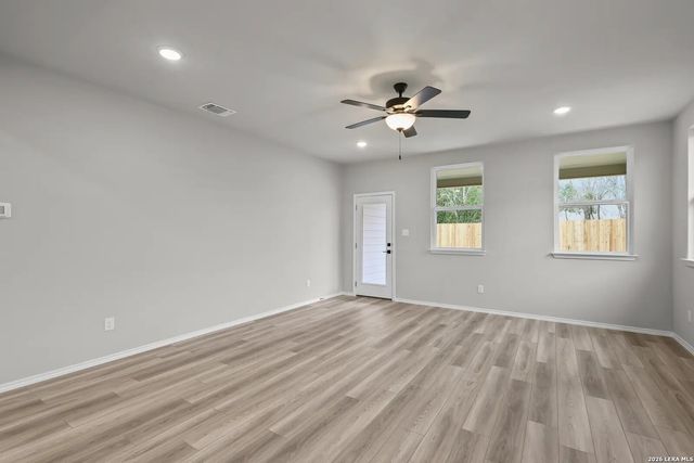 6618 Comanche Valley, San Antonio, TX 78247