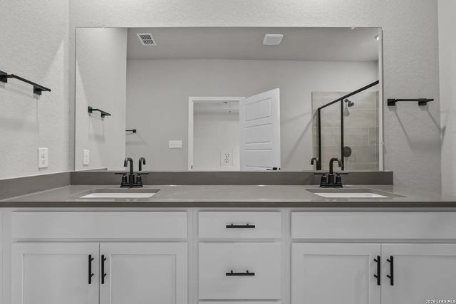 6618 Comanche Valley, San Antonio, TX 78247