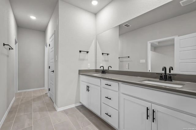 6618 Comanche Valley, San Antonio, TX 78247