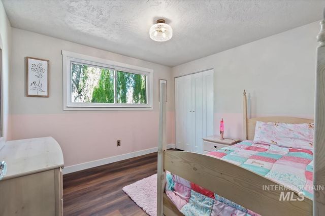 7646 W Colt Dr, Boise, ID 83709