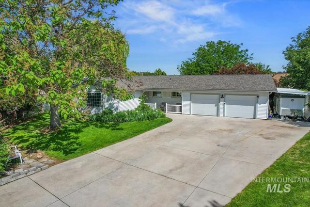 7646 W Colt Dr, Boise, ID 83709