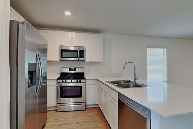 18811 Charter Elm Drive, Hockley, TX 77447