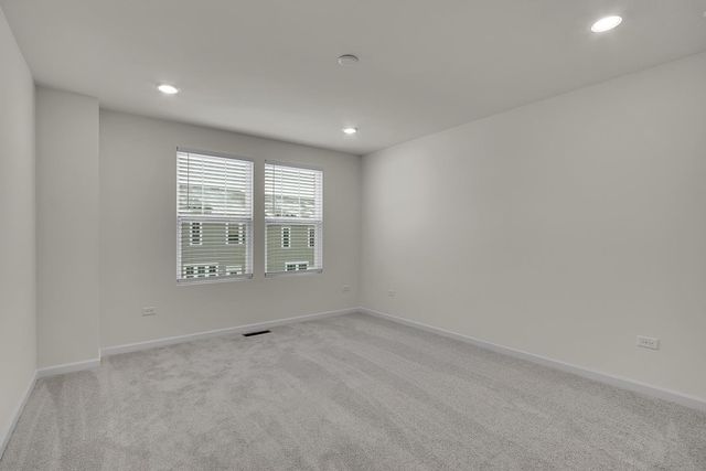 6275 Sandbelt Drive, Lisle, IL 60532