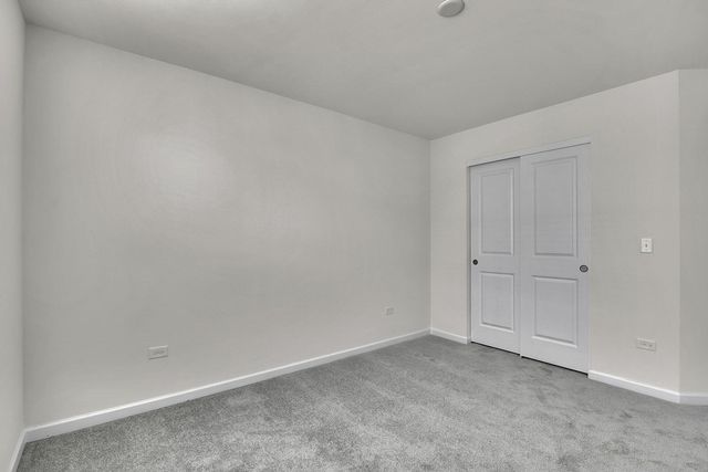 6275 Sandbelt Drive, Lisle, IL 60532