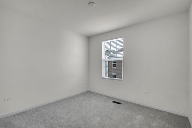 6275 Sandbelt Drive, Lisle, IL 60532