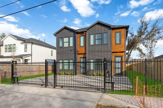 4502 Aledo Street, Houston, TX 77051