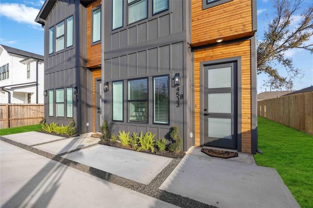 4502 Aledo Street, Houston, TX 77051