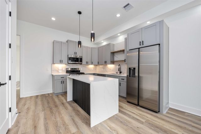 4502 Aledo Street, Houston, TX 77051