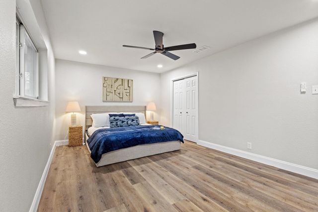 3327 Carriage Circle, Sherman, TX 75092