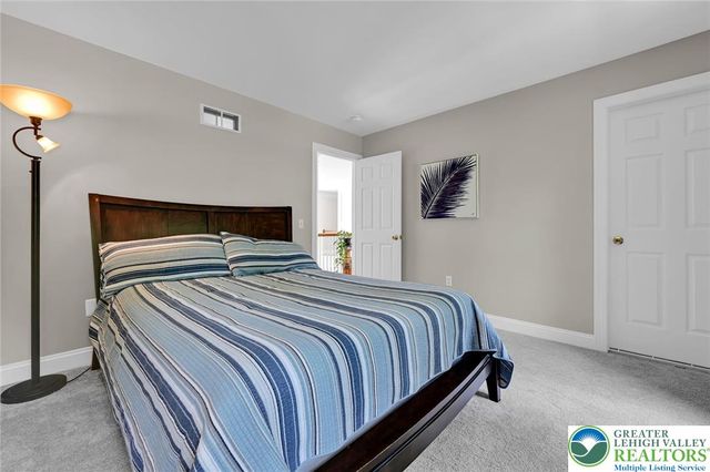 2475 Woodland Hills Court, Hellertown Boro, PA 18055