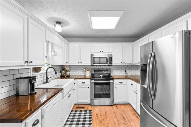 93 4th Street, Emerson, GA 30137