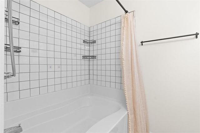 93 4th Street, Emerson, GA 30137