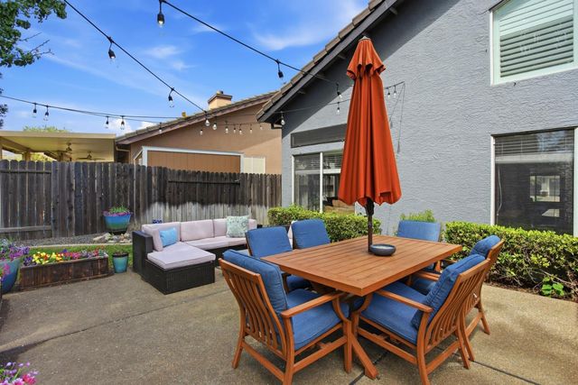 8870 Mandalay Way, Elk Grove, CA 95624