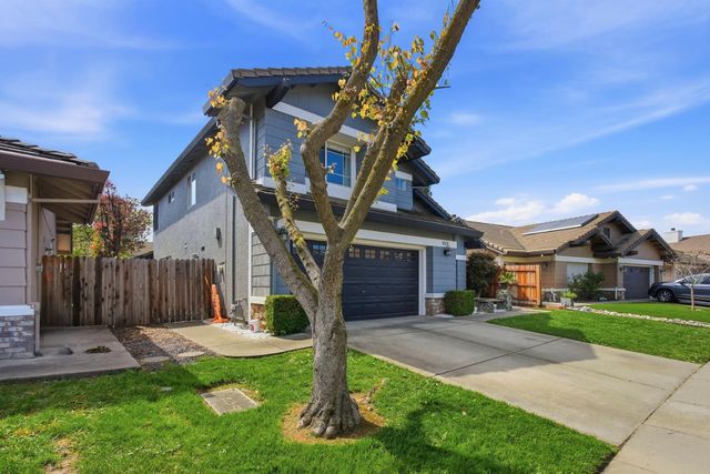 8870 Mandalay Way, Elk Grove, CA 95624