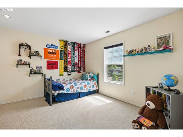 3067 Nw WILSON St, Portland, OR 97210