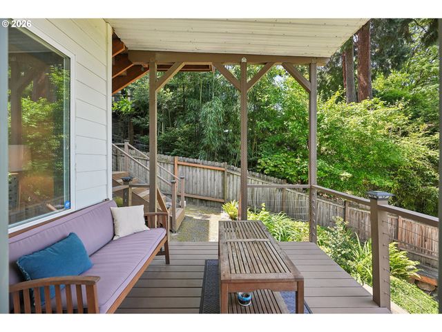 3067 Nw WILSON St, Portland, OR 97210
