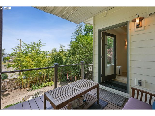 3067 Nw WILSON St, Portland, OR 97210