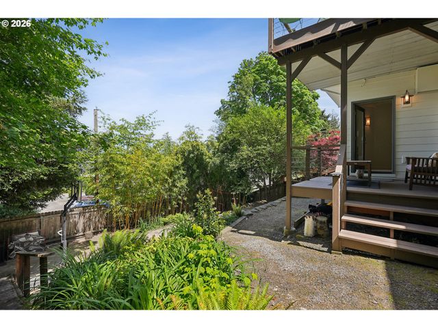 3067 Nw WILSON St, Portland, OR 97210