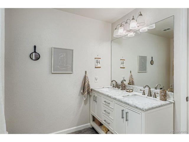 10960 W Florida Ave 104, Lakewood, CO 80232