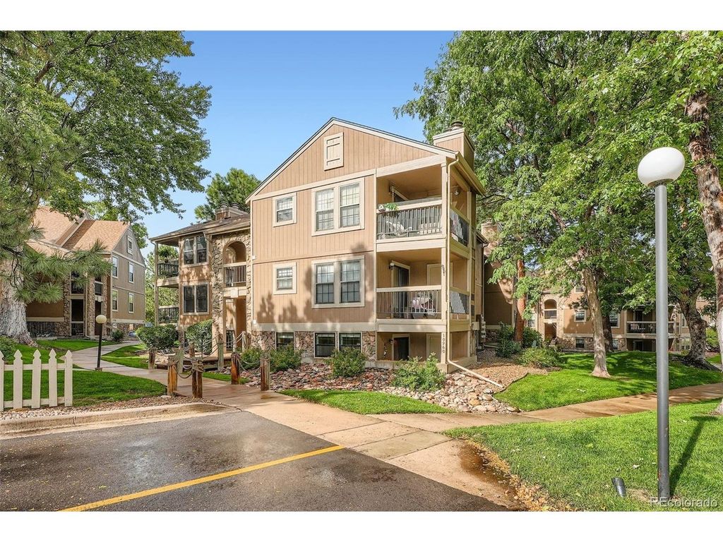 10960 W Florida Ave 104, Lakewood, CO 80232