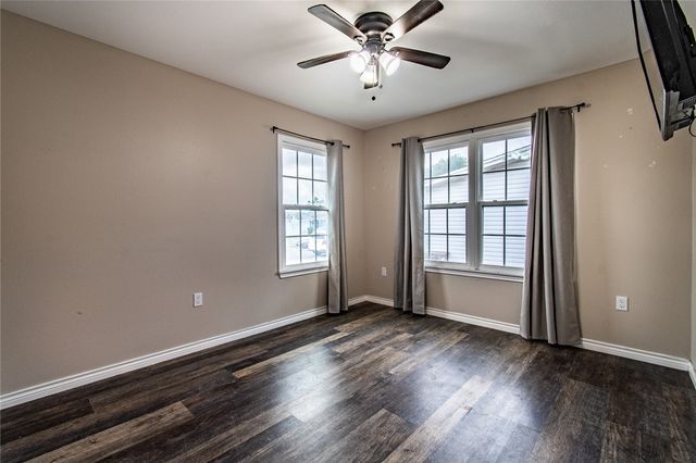 1221 Vance Dr, Corpus Christi, TX 78412