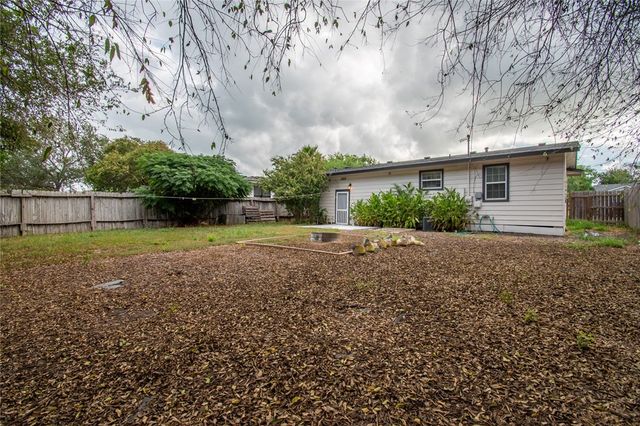 1221 Vance Dr, Corpus Christi, TX 78412