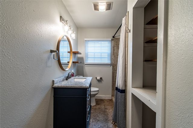 1221 Vance Dr, Corpus Christi, TX 78412