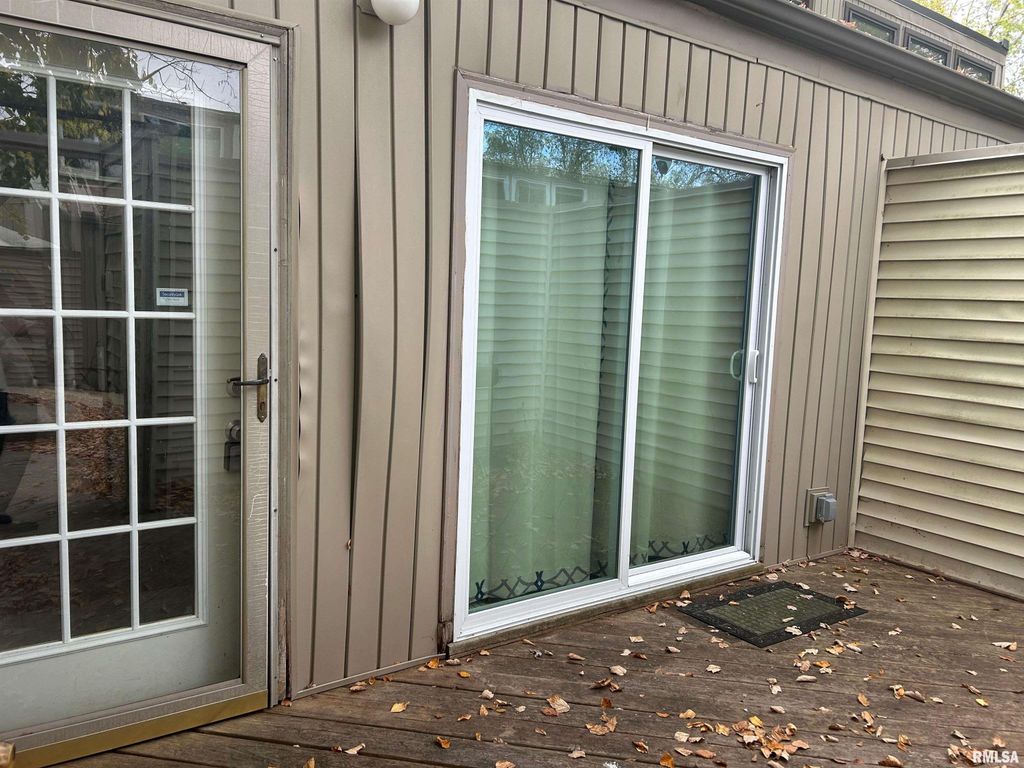 6809 N FROSTWOOD Parkway B05, Peoria, IL 61605