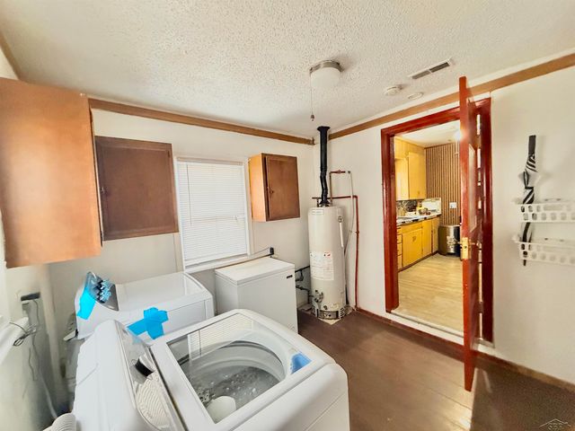 2604 Owen Street, Saginaw, MI 48601