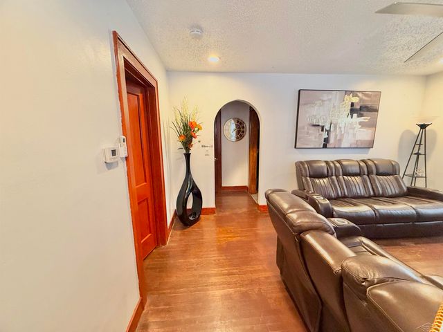 2604 Owen Street, Saginaw, MI 48601