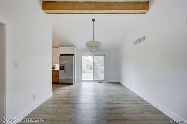 24250 Majestic Street, Oak Park, MI 48237