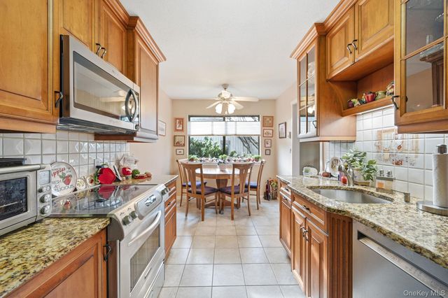 59 Heritage Hills A, Somers, NY 10589