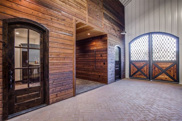 12630 Merrill Road, Pilot Point, TX 76258