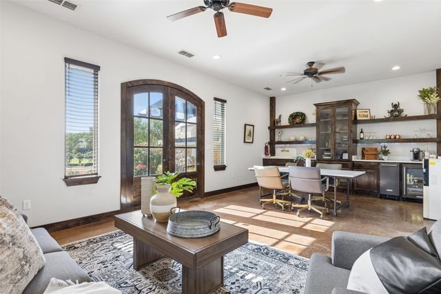 12630 Merrill Road, Pilot Point, TX 76258