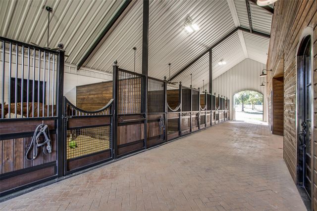 12630 Merrill Road, Pilot Point, TX 76258
