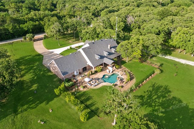 12630 Merrill Road, Pilot Point, TX 76258