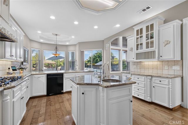 3834 N Golden Bear, Merced, CA 95340